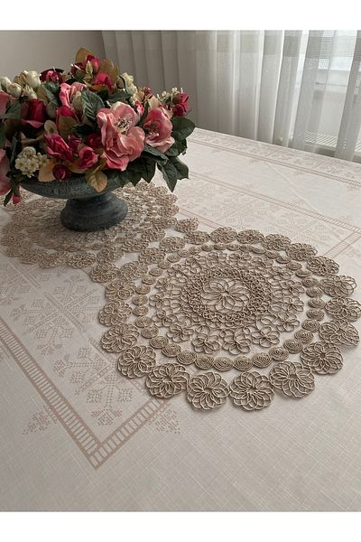 Lavanderi French Lace One Piece Runner Table & Coffee Table Cover 110X35 cm