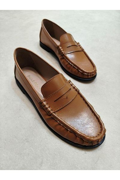 diclepolat Lucy Women's Tan Wrinkled Patent Leather Loafer Saddle Detailed Comfortable Daily Shoes