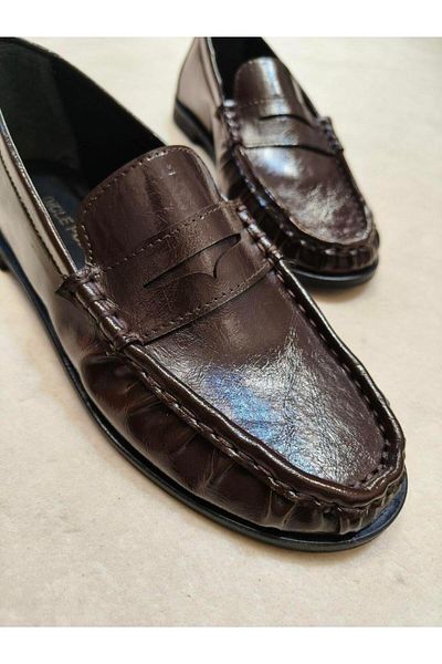diclepolat Lucy Women's Brown Wrinkled Patent Leather Loafer Saddle Detailed Comfortable Daily Shoes