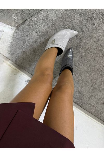 MYVOLANTE Black Stone Detailed Short Leggings Detailed Heeled Boots