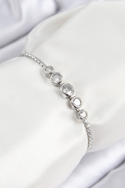 TJ Brass Zircon Stone Row Circle Model Silver Color Elevator Women's Bracelet...