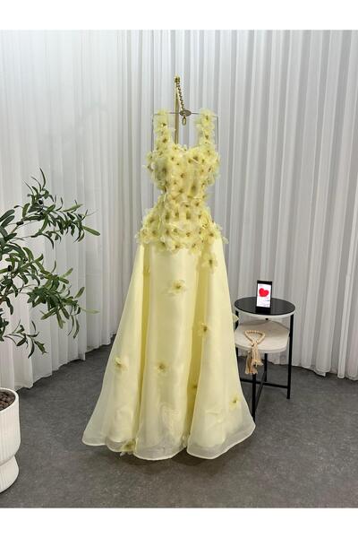 Diva style فستان سهره راقي وعصري مميز جازار وتفته سيلا