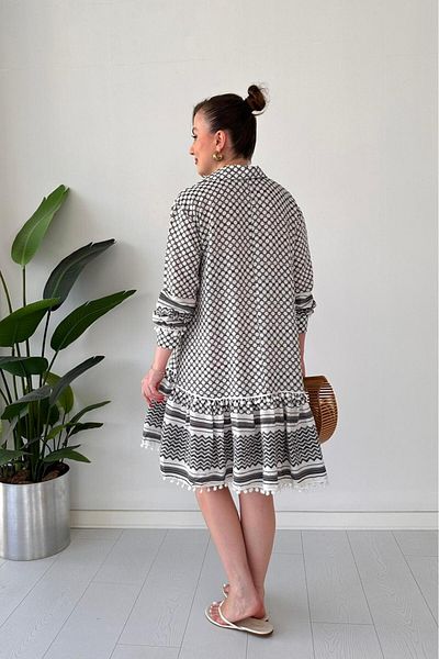 MaziButik Pom-Pom Dress Black