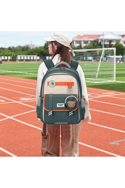 SUN EIGHT 16.5-inch Light Weight School Backpack Kid’s Daypack for Boys, SE22222