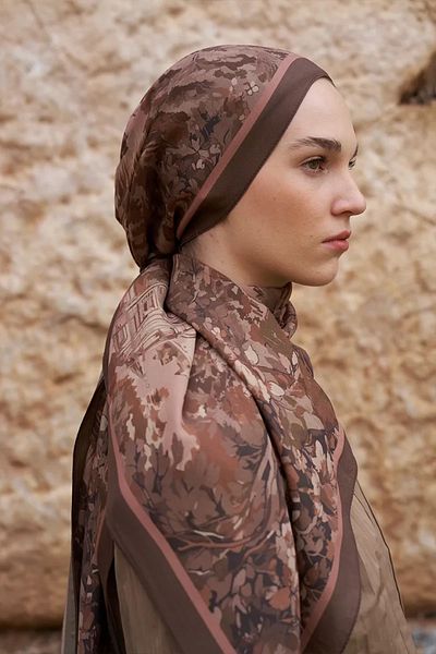 ED Scarf Sunrise Spring Pattern Shawl - Brown