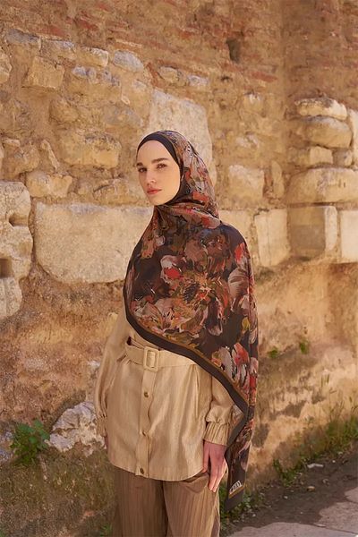ED Scarf Sunrise Flower Pattern Shawl - Brown