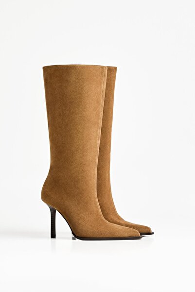 Bershka Geniş Kesim Topuklu Çizme