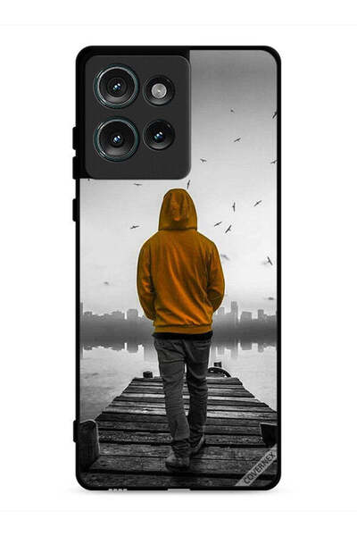 Covernex غطاء حماية لهاتف موتورولا إيدج 50 - فتى حزين يمشي