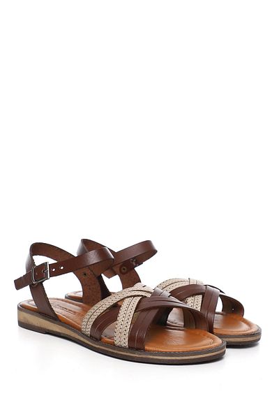 GÖNDERİ(R) Women / Girls Beige to Brown Cross Strap Genuine Leather Sandals