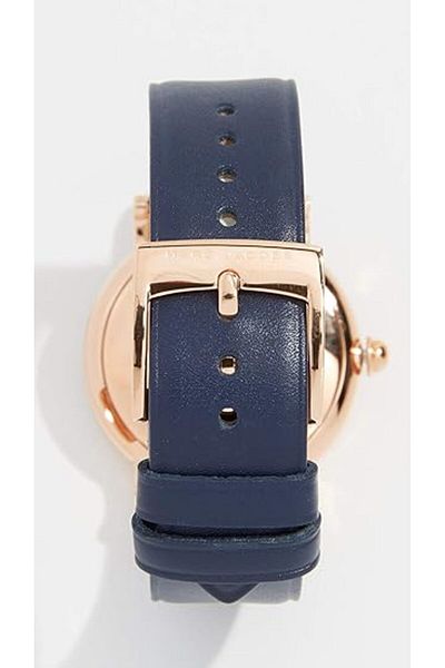 Marc Jacobs Womens Quartz Watch, Analog Display And Leather Strap - Mj1534