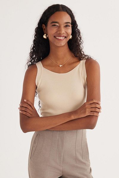 Tudors Women's Slim Fit Wide Collar Stone Body Undershirt