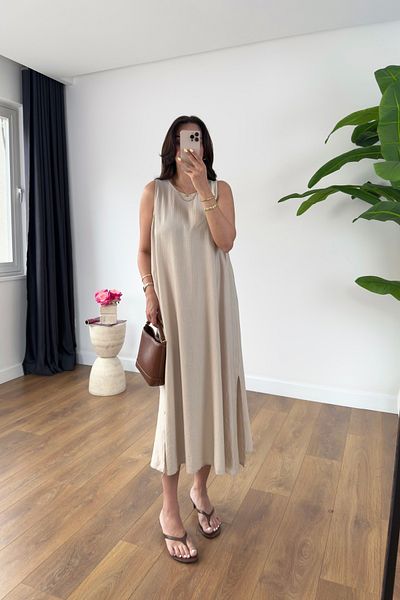 BİRCANÇİL Radi Stone Slit Detailed Sleeveless Dress