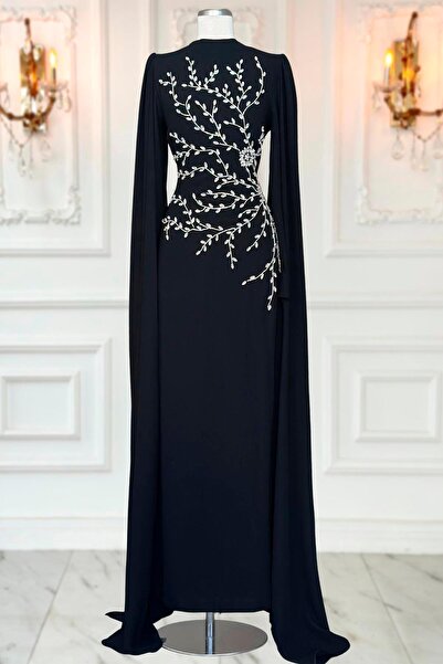 Amine Hüma Alya Tesettür Abiye Siyah