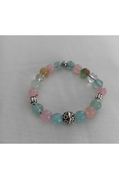 Simge Gümüş سوار الحجر الطبيعي