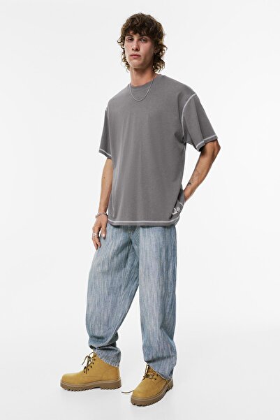 Pull & Bear Kontrast dikişli t-shirt