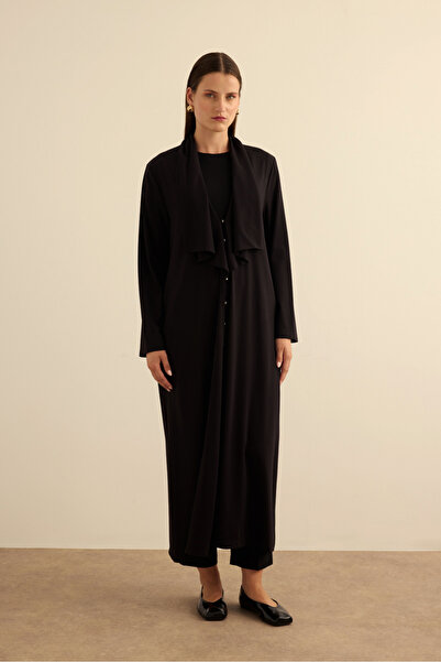 Aker Önden Düğmeli Yakası Geri Dönüşlü Örme Hırka