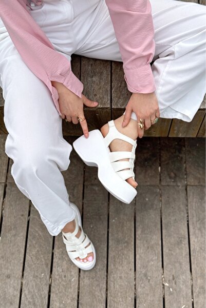 I Love Shoes Oneyas Matte Leather Women's Heeled Sandals White