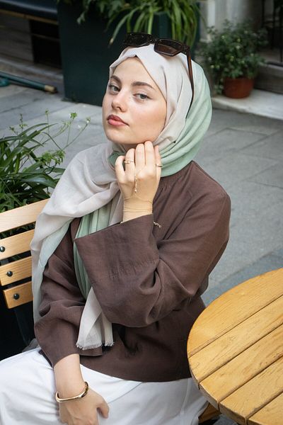 CHALE Pure Gradient Series - 100% Cotton Shawl
