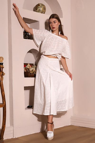 Dreamlike 100% Cotton Floral Patterned Brode Fabric Madonna Collar Flywheel Sleeve Asymmetrical, Lined Summer Suit