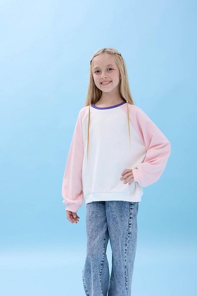 Perendi Girl's Crew Neck Colorful Basic Oversize Seasonal Nursery Sweatshirt - Ecru/Pink