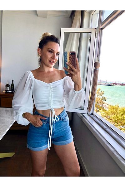 Gözde Tasarım Butik Women's Blue Color Folding Leg Short Lycra Denim Shorts
