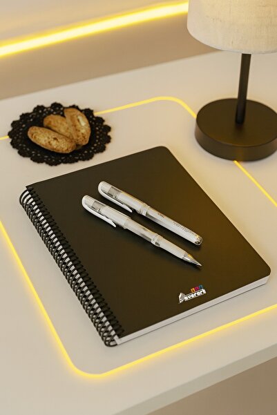 everart Kare Siyah Yapraklı A5 boyutunda Anı Defteri + 2 Adet Uni-ball Um-153...