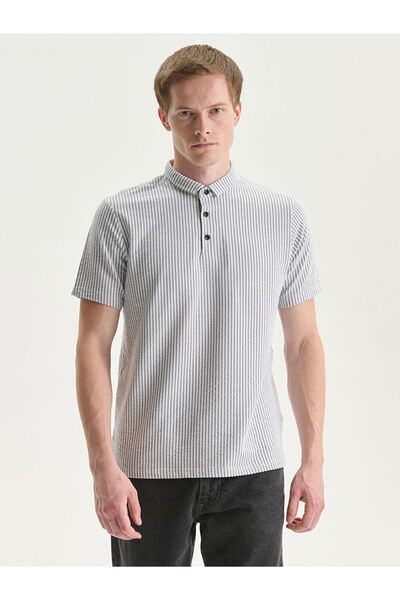 LC Waikiki Quality Parts from Celebi Store |   Judge Collar Short Sleeve Men's Textured T-Shirt