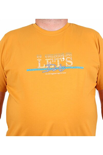 MocGrande Ανδρικό μπλουζάκι με λαιμόκοψη μεγάλου μεγέθους Let's Do It 25186 MUSTARD