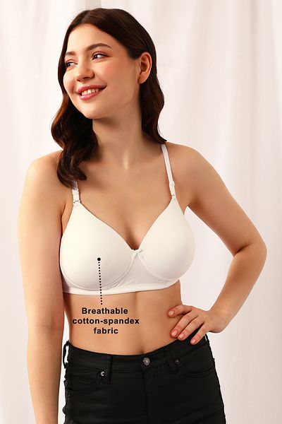 Clovia Padded Non-Wired Full Coverage T-shirt Bra in White - Cotton