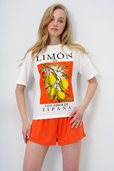 Trend Alaçatı Stili Damen-Pyjama-Set aus Baumwolle mit Basic-T-Shirt und Shorts mit Orangen- und Zitronen-Aufdruck PJM-X13903