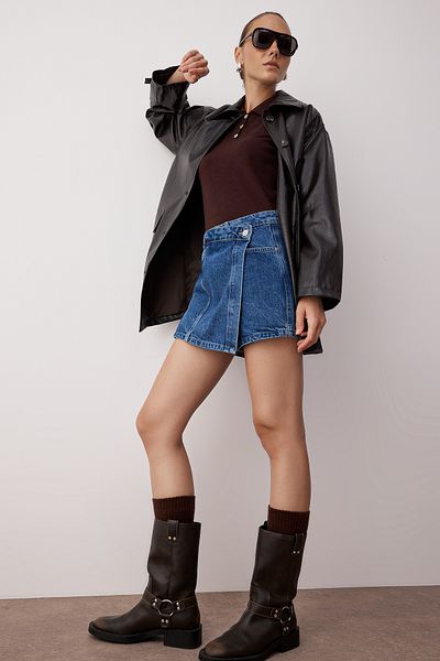 Trendyol Collection Blue Double Breasted Closure Denim Shorts Skirt Twoaw26Sr00043