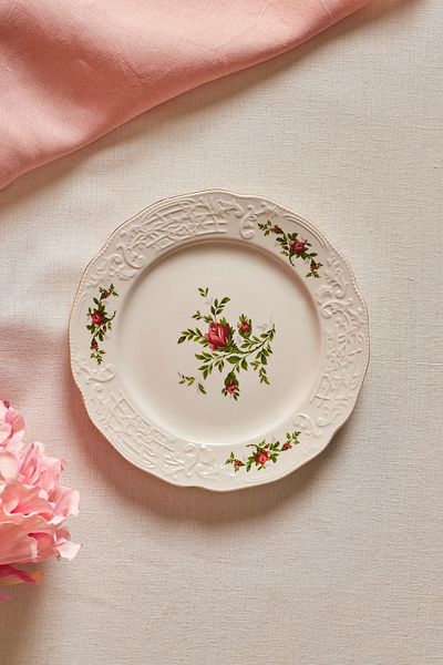 Karaca Vintage Rose Cake Plate 20 cm Cream