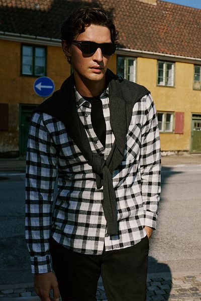 AC&Co / Altınyıldız Classics Black-Grey Slim Fit Men's Flannel Shirt - Buttoned Collar, Warm Checkered Winter Woodcutter Farming