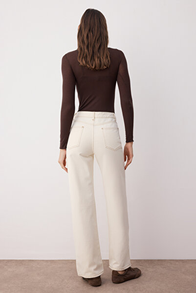 Trendyol Collection Ecru Džíny s vysokým pasem a širokými nohavicemi TWOAW24JE00274