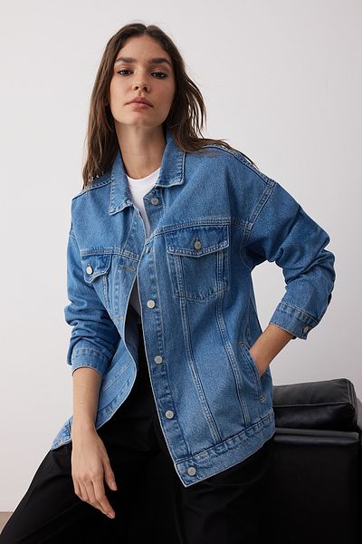 Trendyol Collection Jachetă de blugi Trucker oversize albastră TWOAW23CE00189