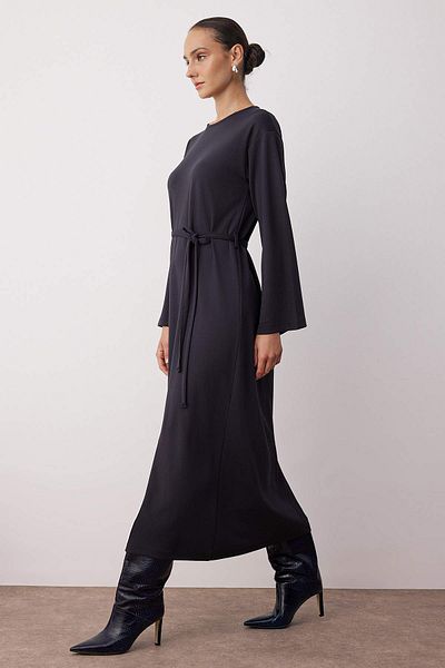 Trendyol Modest Anthracite Unlined Plain Knitted Belt Detailed Soft Fabric Interlock Hijab Dress Tctaw26Eb00024
