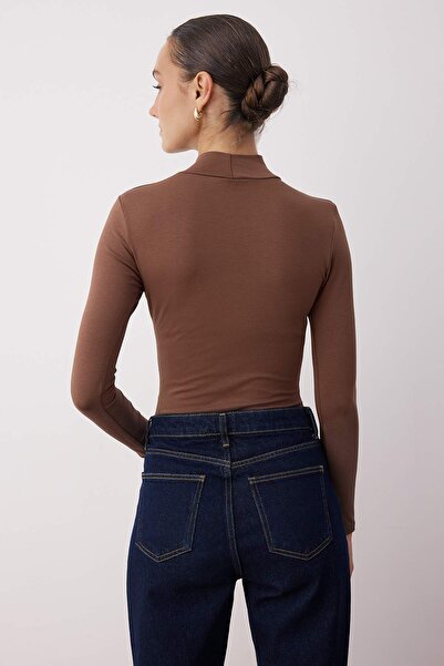 Trendyol Collection Καφέ πλεκτό κορμάκι με ζιβάγκο TWOAW21BD0008