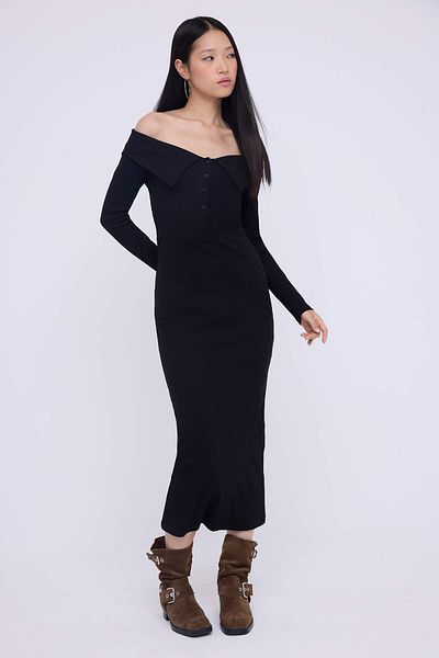 Trendyol Collection Teen Black Carmen Collar Bodycone/Fitted Ribbed Stretchy Straight Maxi Knitted Dress Twoaw26El00061