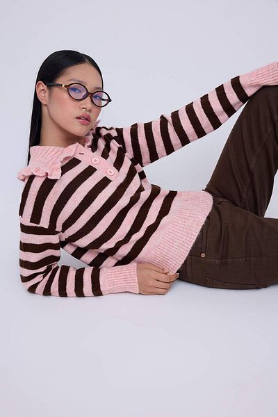 Trendyol Collection Teen Pink Soft Textured Turn-Down Collar Knitwear Sweater Twoaw26Kz00046