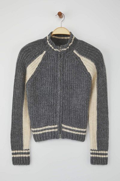Trendyol Collection Tricotaj cu fermoar cu textura moale gri Cardigan TWOAW26HI00154