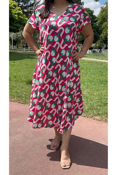 Sobe Hediyelik Pink Patterned V-Neck Casual Summer Dress – Asymmetric Cut 38-50 Size Compatible