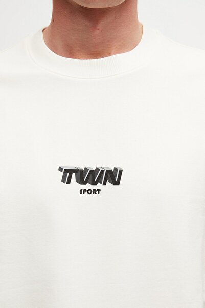Twn Світшот з принтом екрю вільного крою