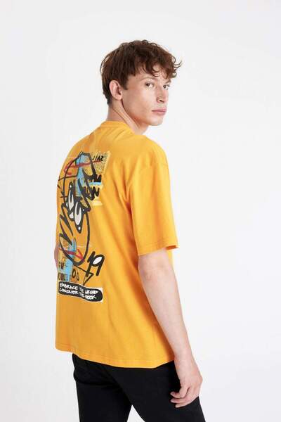 DeFacto Tricou cu mânecă scurtă, cu mânecă scurtă, cu decolteu, cu potrivire ...