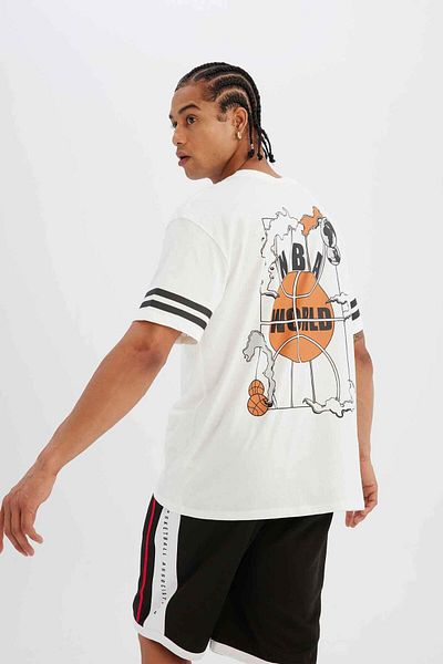 DeFacto Defactofit Nba Wordmark Boxy Fit Crew Neck Short Sleeve T-Shirt C4467Ax24Hs