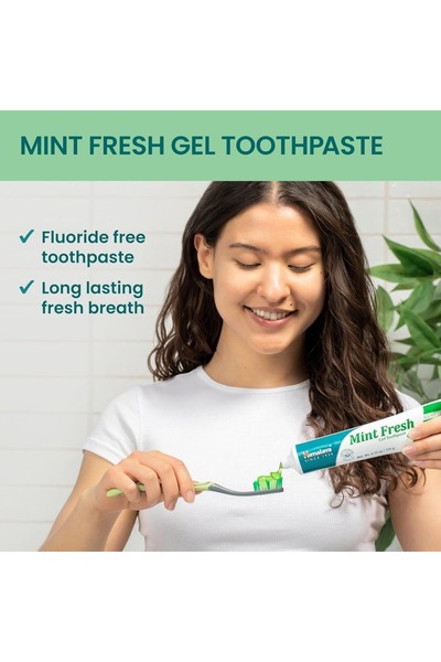 Himalaya Mint Fresh Herbal Toothpaste 3 x 125 g Herbal Clean, Fresh Mint Breath & Daily Oral Protection