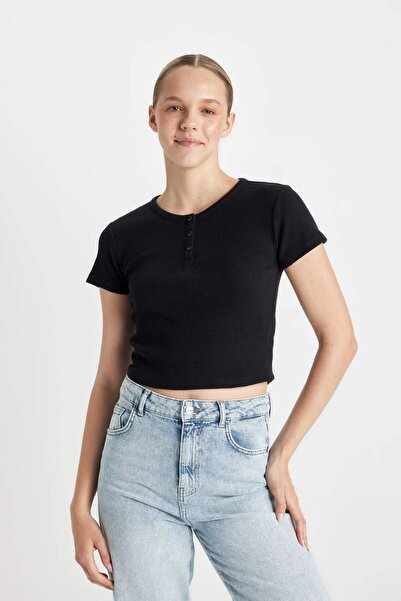 DeFacto Přiléhavé tričko s krátkým rukávem s vaflovým výstřihem D1189AX24SM