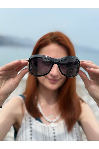 Ferrucci Black Oval Framed Gold Metal Detailed Stylish Women's Sunglasses