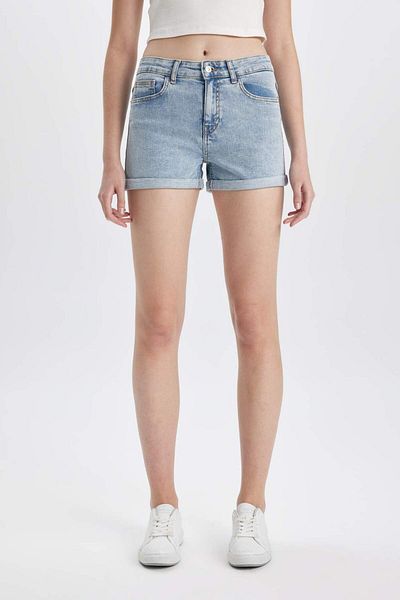 DeFacto High Waist Folded Jean Leg Shorts - B9207AX24SM