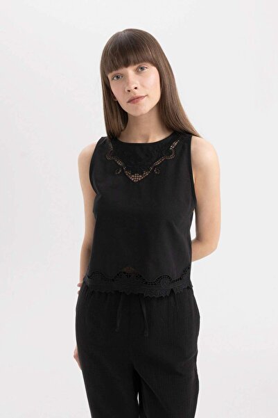DeFacto Regular Fit Yuvarlak Yaka Keten Karışımlı Kolsuz Bluz B5442AX24SM