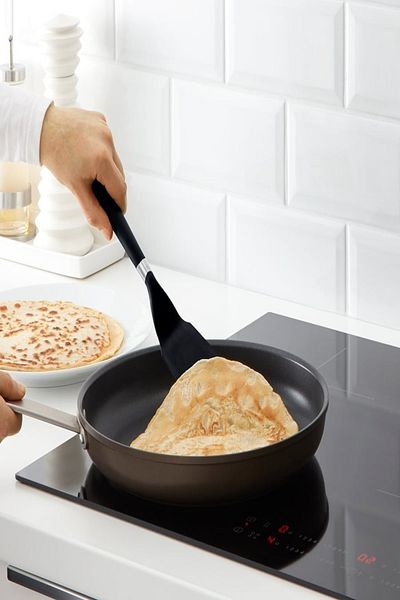 IKEA 365 Hjälte Stainless Steel Turner 33 cm – Non‑stick Safe, Ergonomic, Dishwasher Safe